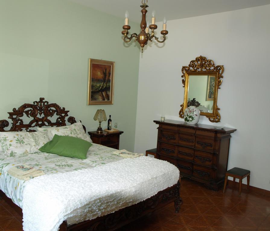 B&B Vigneto Pardom Montiglio Extérieur photo